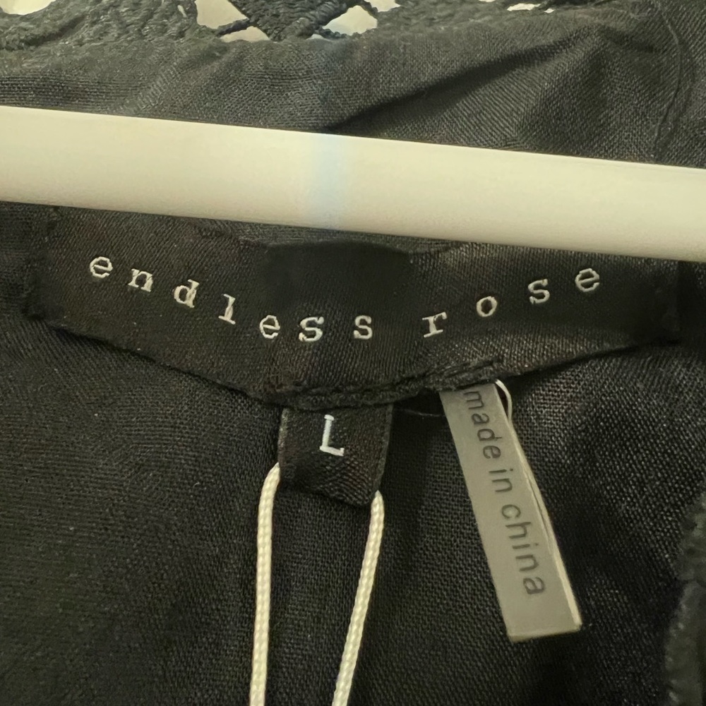 Endless Rose Black Neck Lace Crop Top✨Final Drop✨ - Picture 7 of 9